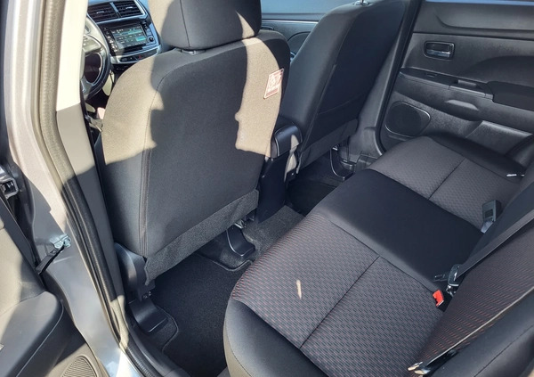 Mitsubishi ASX cena 59900 przebieg: 112000, rok produkcji 2017 z Góra małe 211
